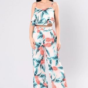 Fashion Nova 2 pc set
